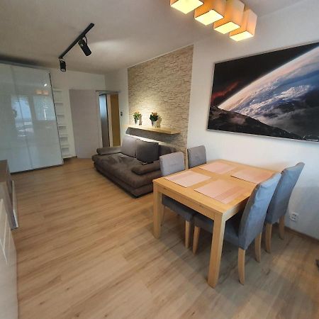 Apartament Gdynia Kazart.Pl 2アパートメント エクステリア 写真